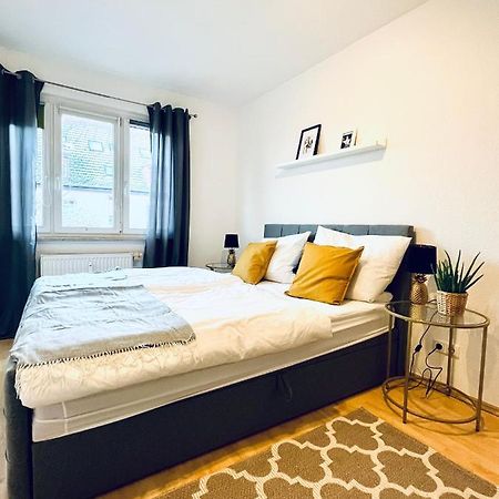 Modernes 3 Zimmer Apartment - Luise- Mit Wlan, Balkon Und Smart-Tv In City-Nahe! Erfurt Kültér fotó