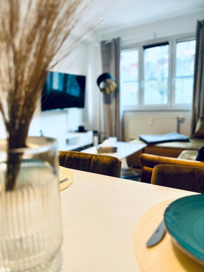 Modernes 3 Zimmer Apartment - Luise- Mit Wlan, Balkon Und Smart-Tv In City-Nahe! Erfurt Kültér fotó